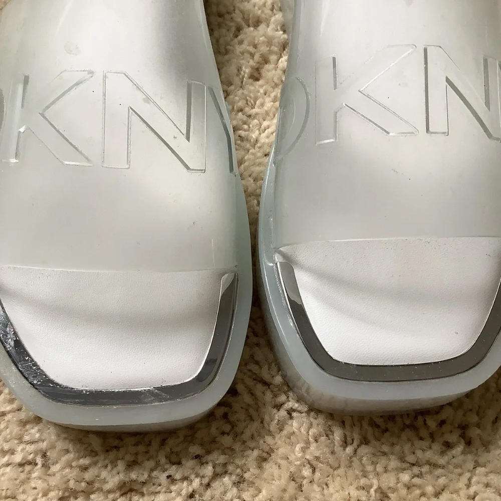 Shoes - Picture 4 of 12